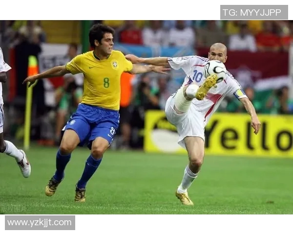 探讨全球知名足球品牌及其在足球运动中的影响力与发展历程